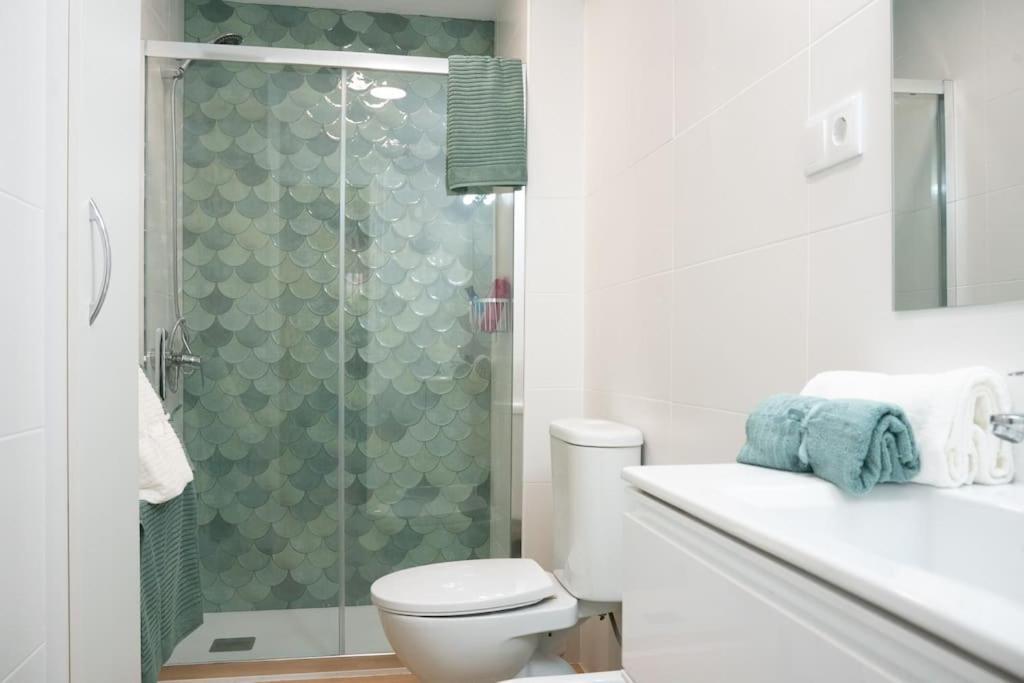 Apartamentos Alfaqueque B Севілья Екстер'єр фото
